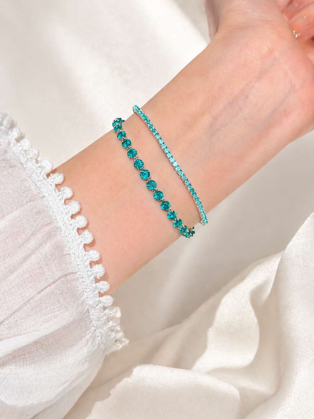 Petite Paraiba Tennis Bracelet | Paraiba Blue Lab-Grown Gemstone - Lunelle Atelier