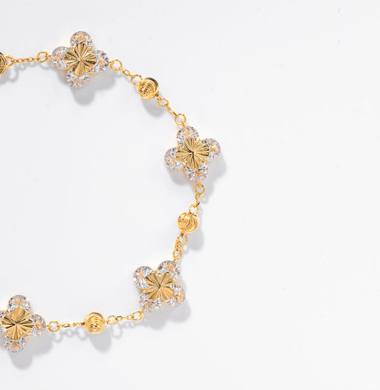 Clover Spark Bracelet, Yellow Gold - Lunelle Atelier
