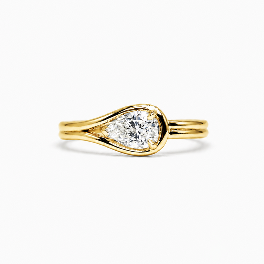Pear-Shaped Ring |18K Gold Plated Sterling Silver - Lunelle Atelier