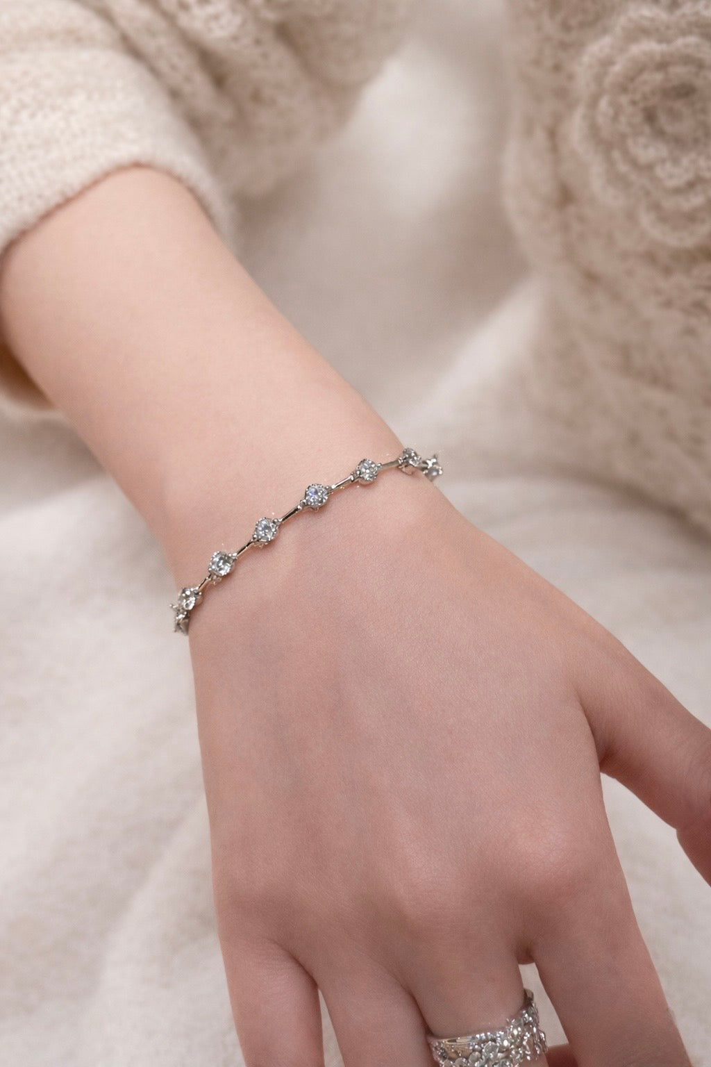 Starlit Dots Bracelet - Lunelle Atelier