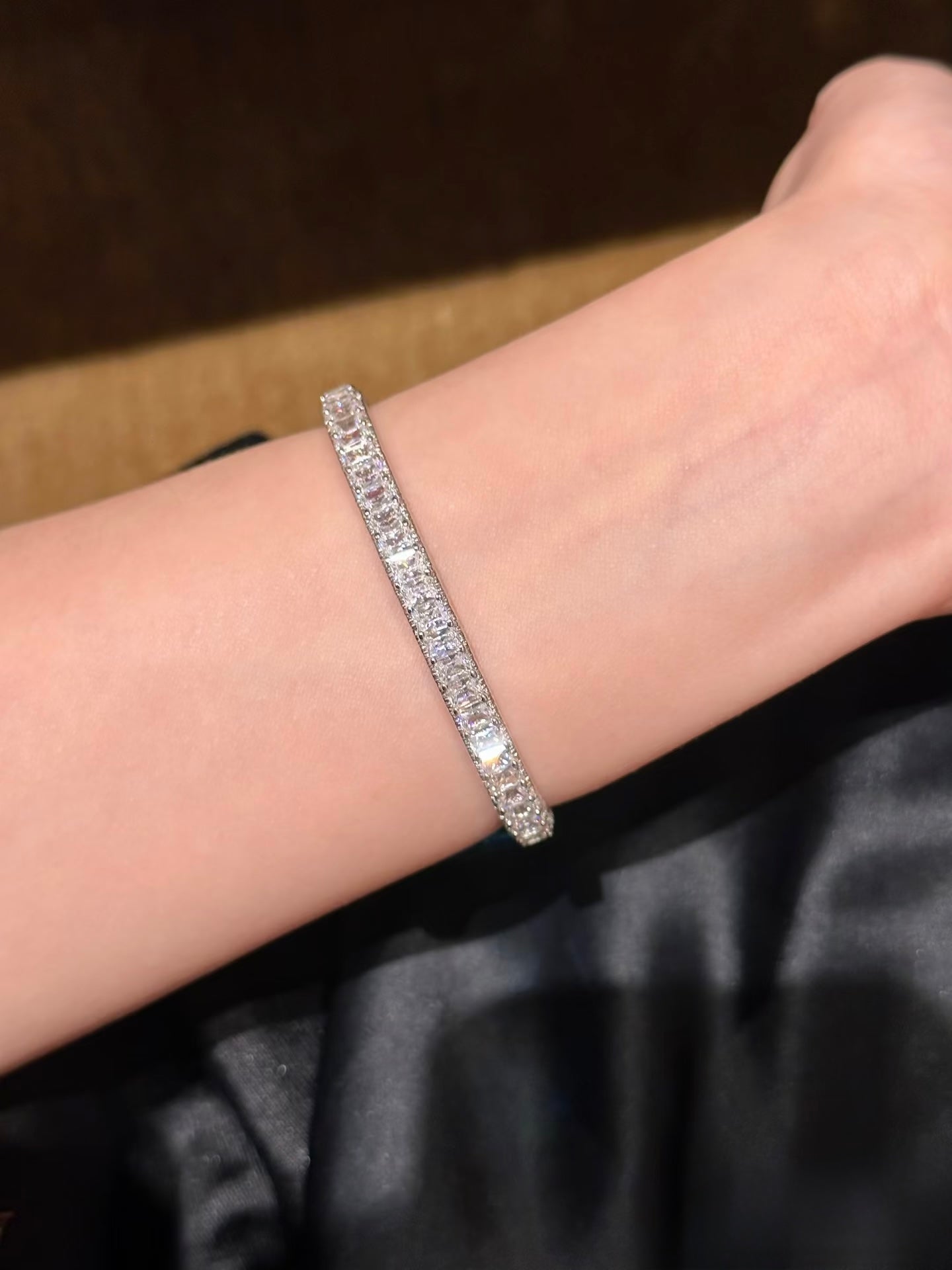 Baguette Oval Hinged Bangle