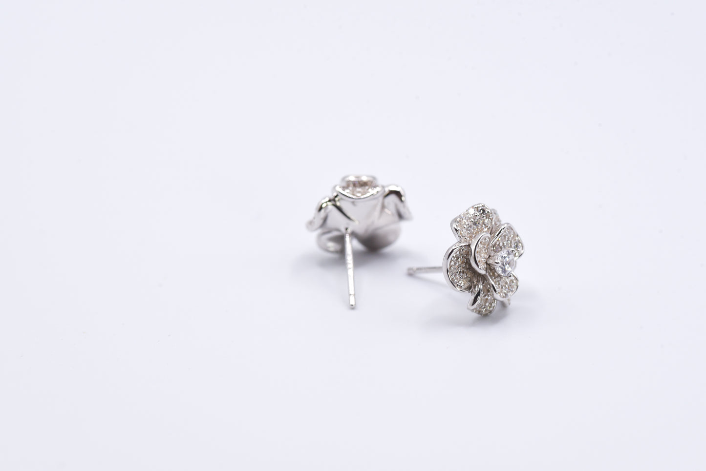 Camellia Bloom Earrings - Lunelle Atelier