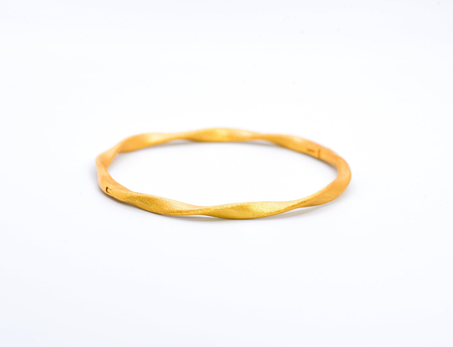 Brushed Mobius Bangle - Lunelle Atelier