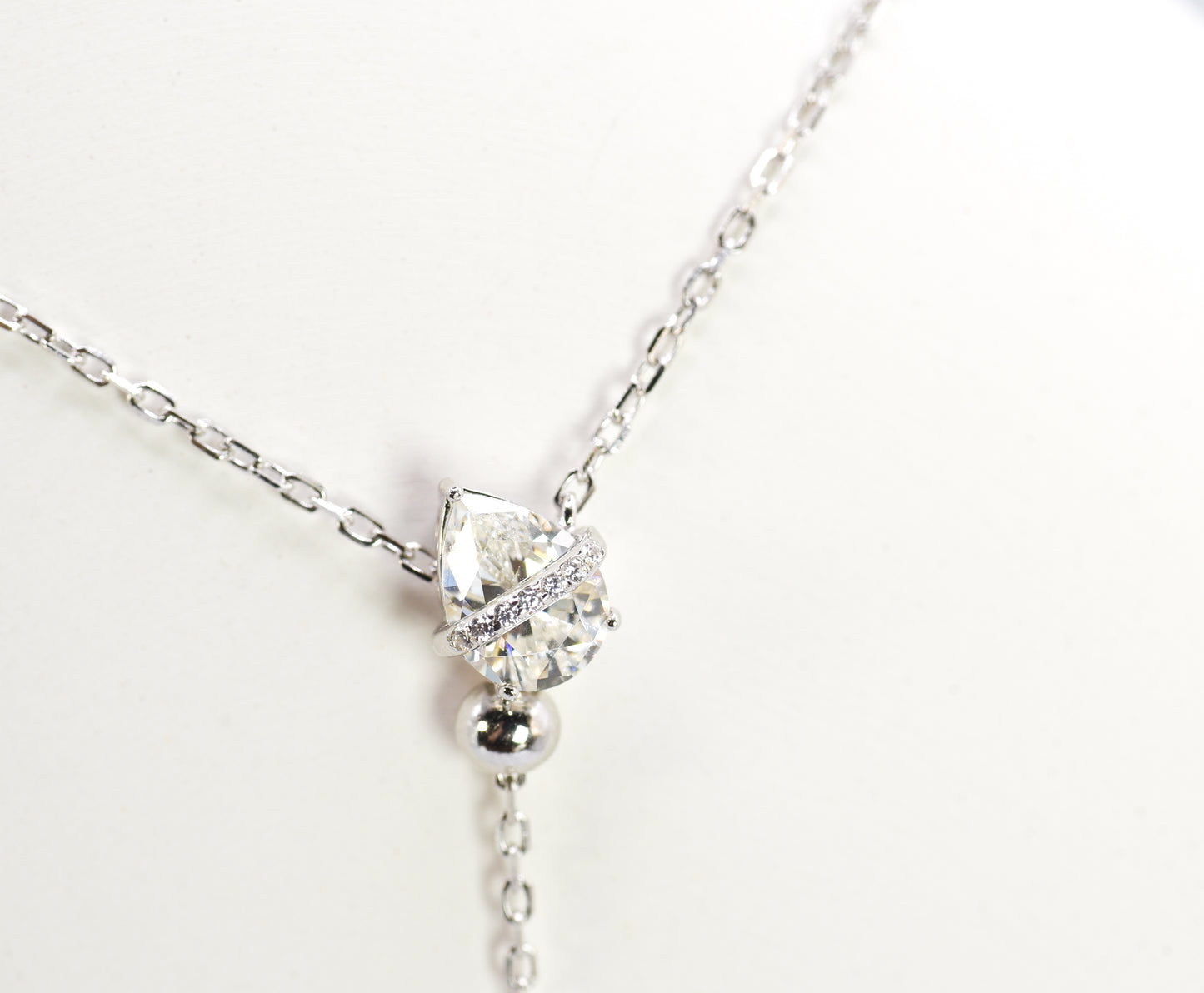 Dew Drop Asteroid Y-Chain Necklace, White Gold - Lunelle Atelier