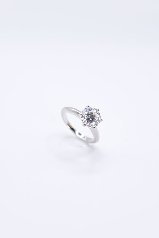 Classic Six-Prong Solitaire Ring 2 Carat - Lunelle Atelier