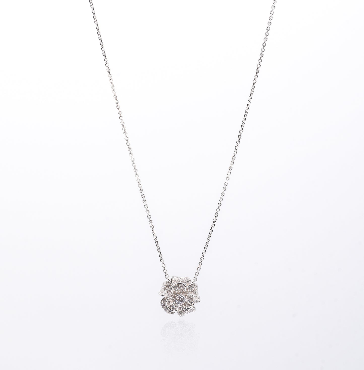 Camellia Bloom Necklace - Lunelle Atelier