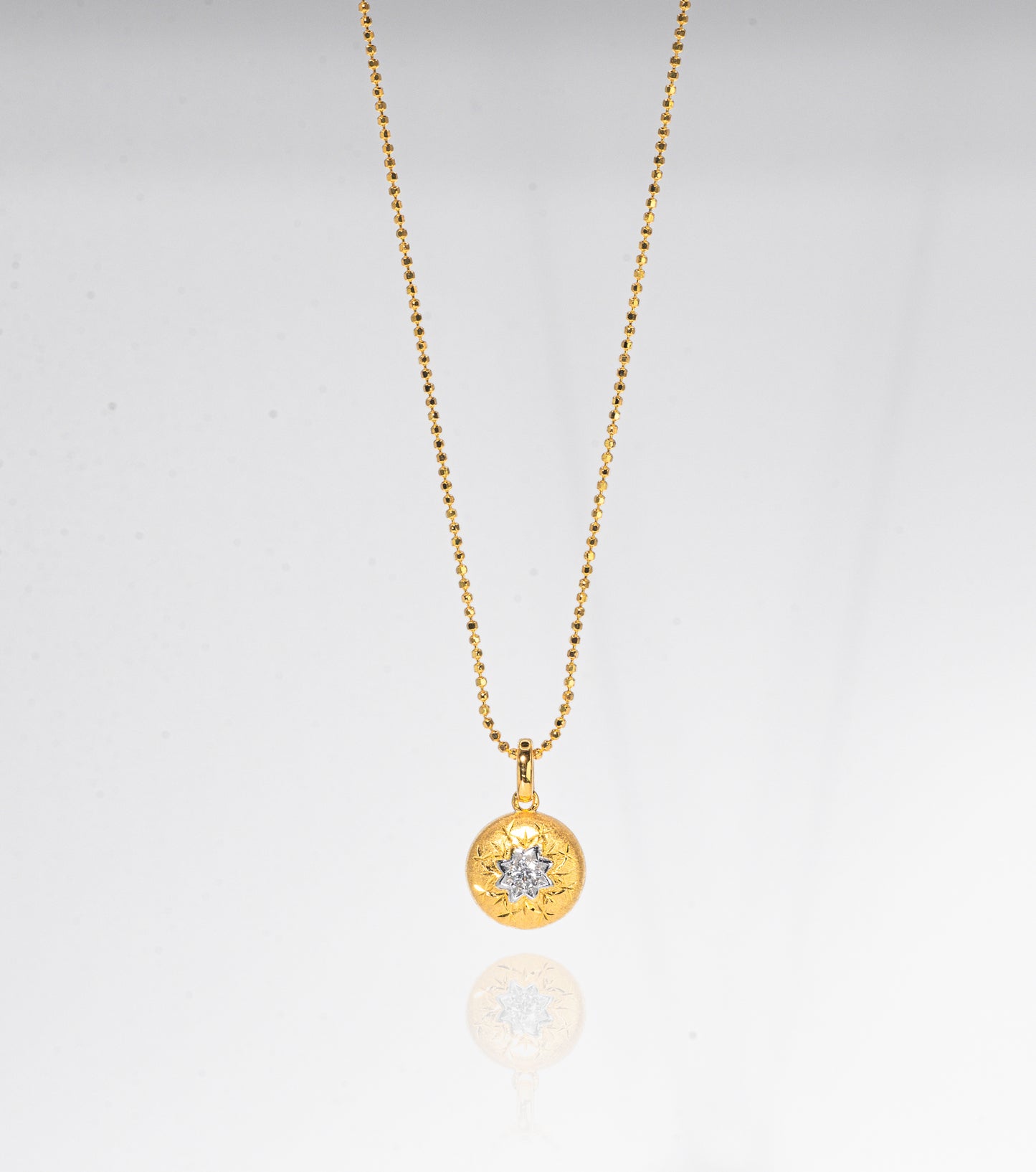 Little Solé Reversible Necklace, Yellow Gold - Lunelle Atelier