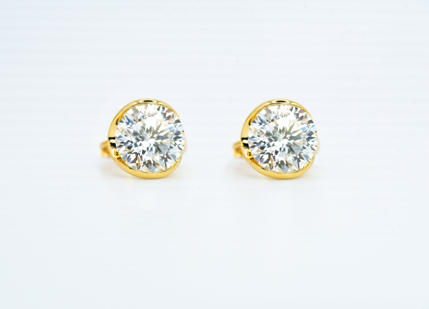 Floating Moissanite Ear Huggies 3 Carat |18K Gold Plated Sterling Silver - Lunelle Atelier