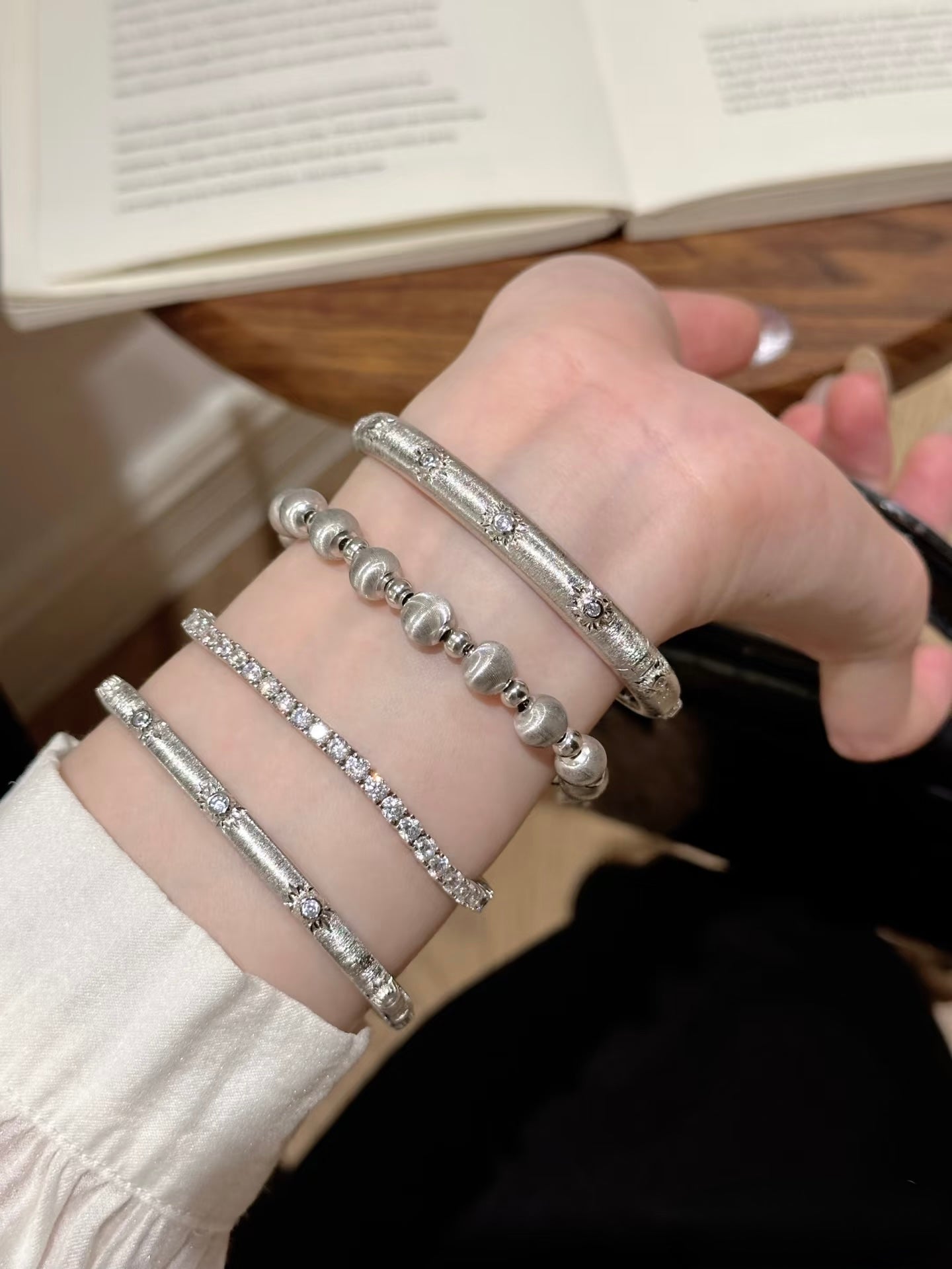 Stella Brushed Star Bangle - Lunelle Atelier