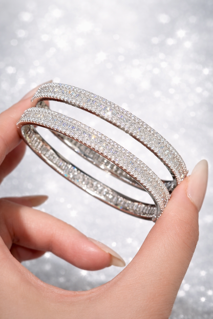 Lumière Baguette Bangle - Lunelle Atelier