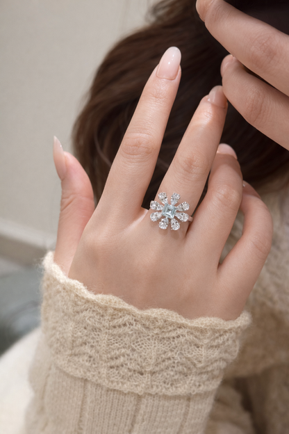 Sugar Bloom Daisy Ring - Lunelle Atelier