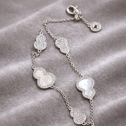 White Mother of Pearl Gourd Bracelet - Lunelle Atelier