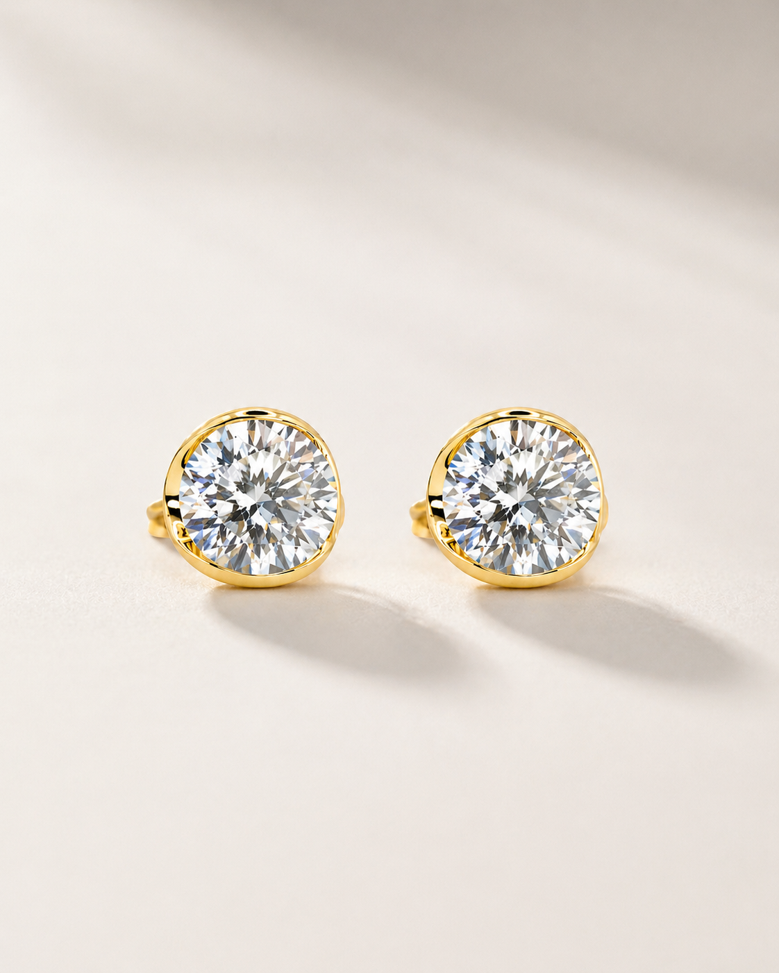 Floating Moissanite Ear Huggies 3 Carat | 18K Gold Plated - Lunelle Atelier