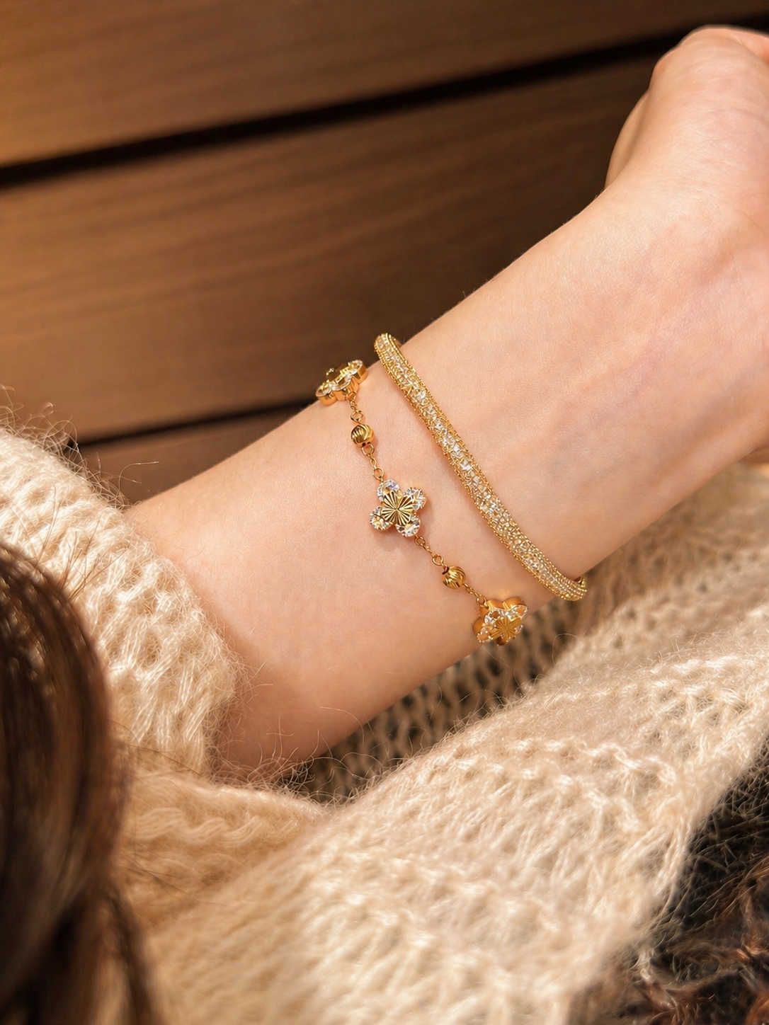 Clover Spark Bracelet | Gold Finish - Lunelle Atelier