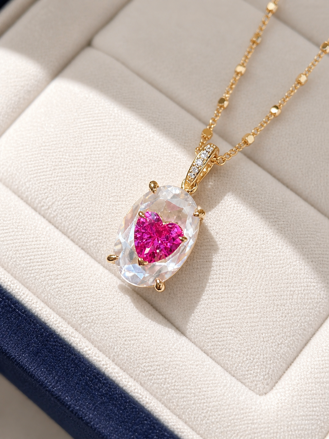 Heart of Light Pendant｜Ruby Pink Lab-Grown Gemstone - Lunelle Atelier