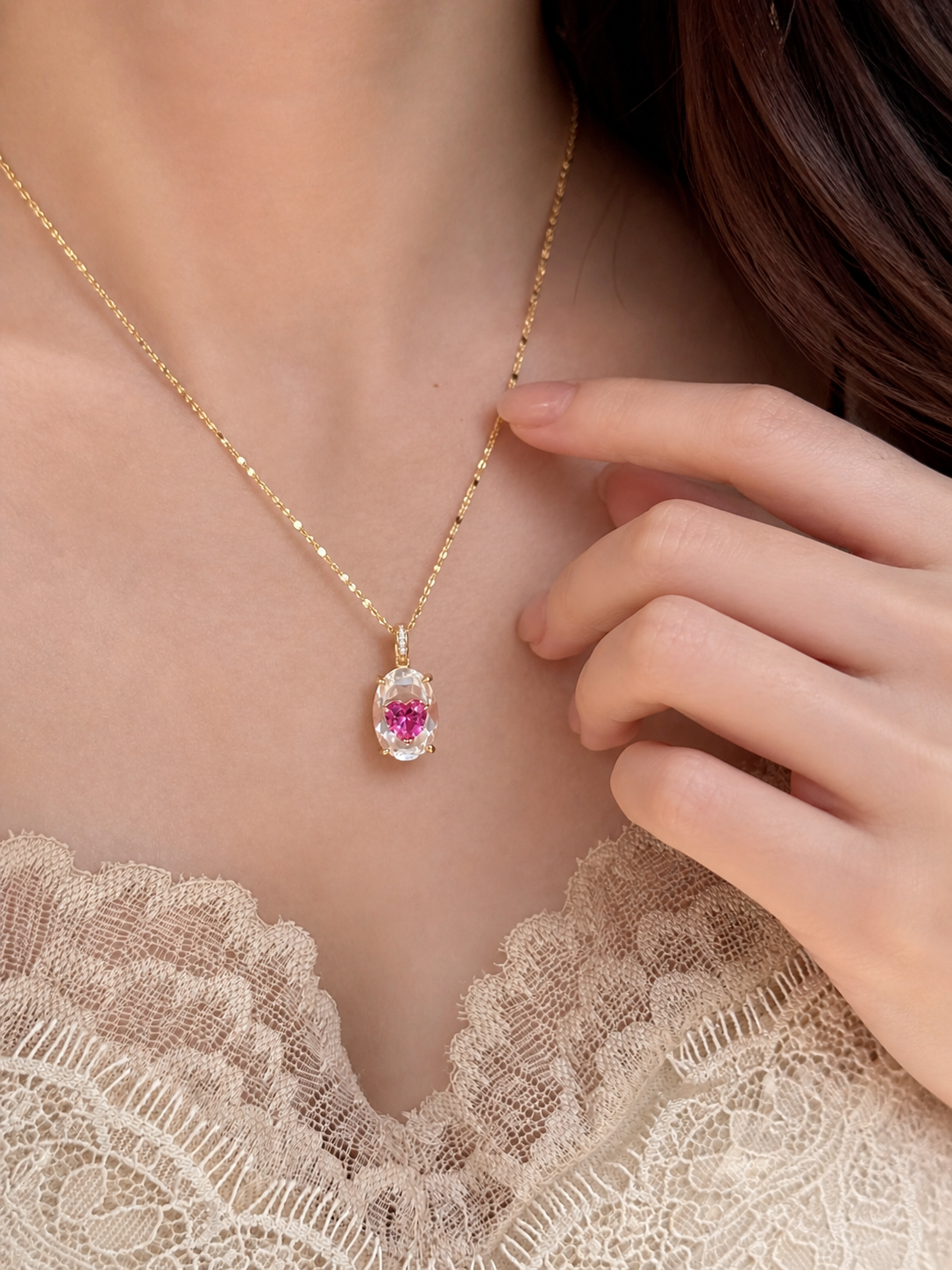 Heart of Light Pendant｜Ruby Pink Lab-Grown Gemstone - Lunelle Atelier