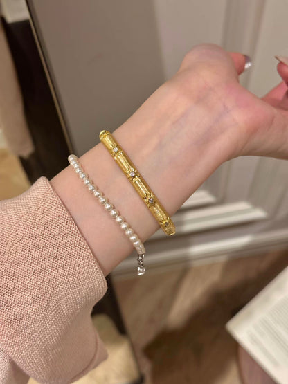 Stella Brushed Star Bangle - Lunelle Atelier
