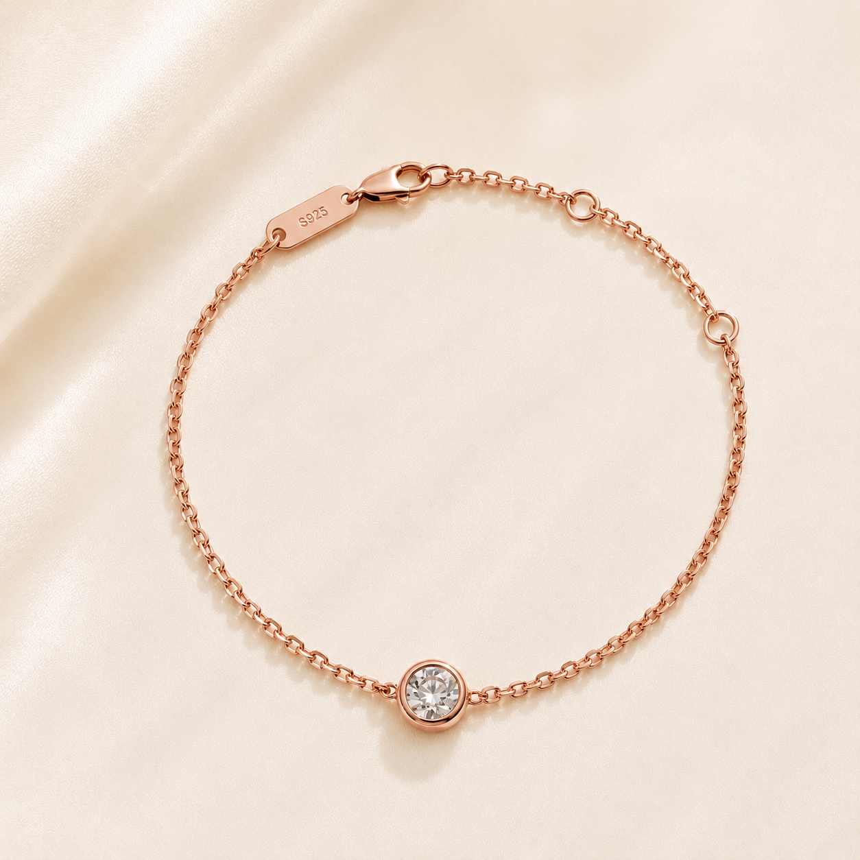 Single Bubble Moissanite Bracelet