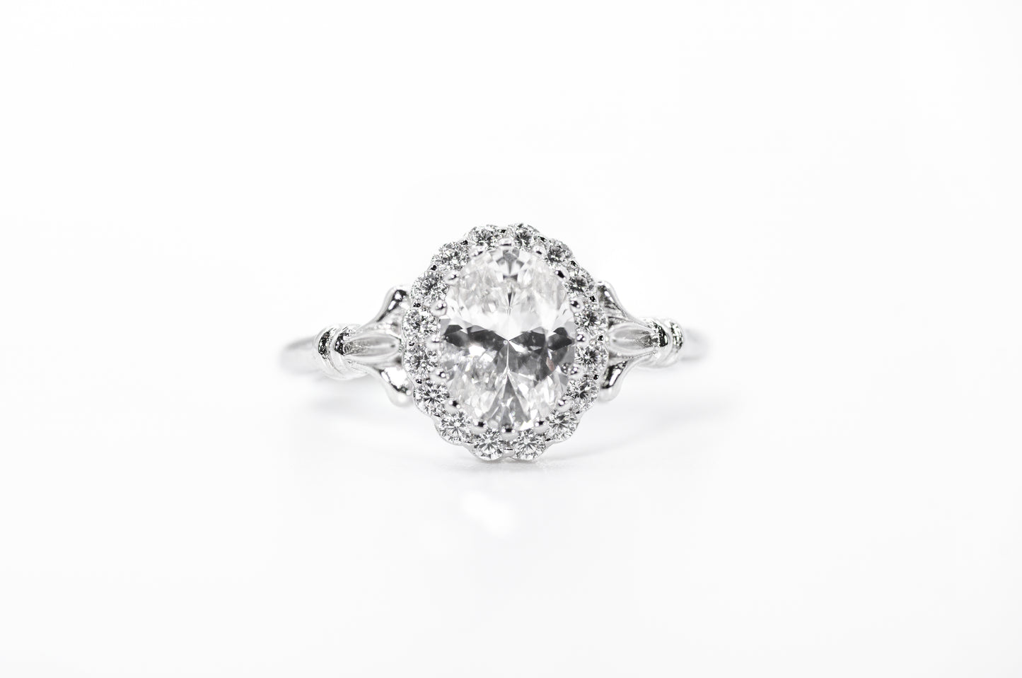 Blooming Bouquet Ring, 1.5 Carat - Lunelle Atelier