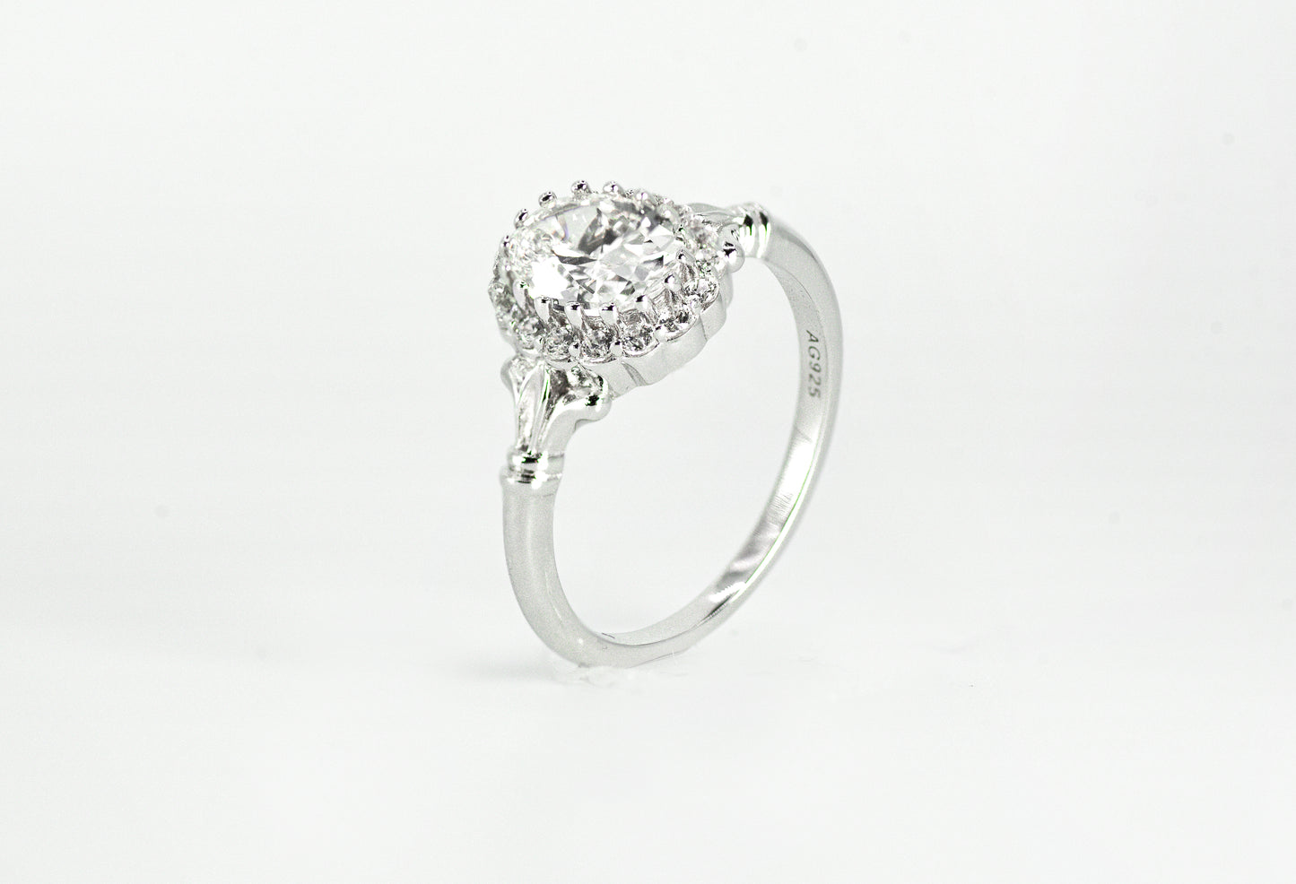 Blooming Bouquet Ring, 1.5 Carat - Lunelle Atelier