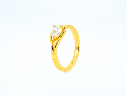 Pear-Shaped Ring |18K Gold Plated Sterling Silver - Lunelle Atelier