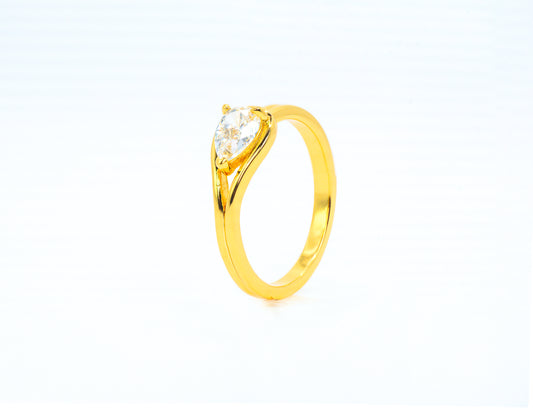 Pear-Shaped Ring |18K Gold Plated Sterling Silver - Lunelle Atelier