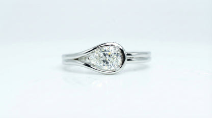 Pear-Shaped Ring | Rhodium-Plated Sterling Silver - Lunelle Atelier